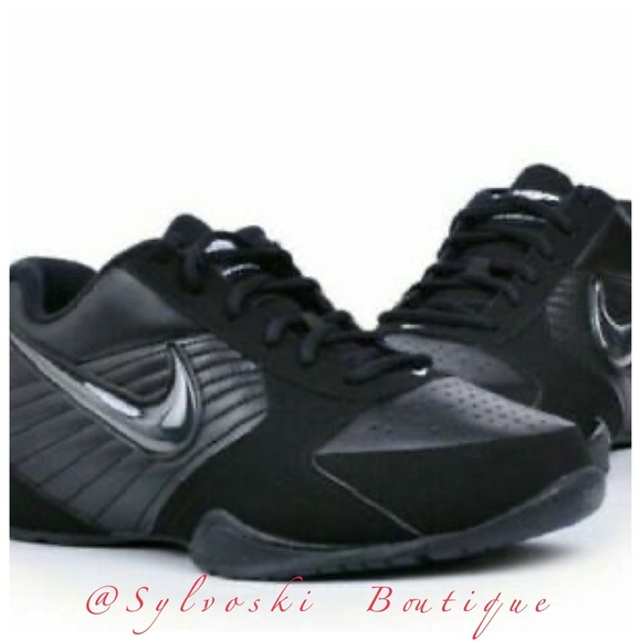 nike air baseline low